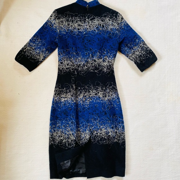 Gorgeous texture embroidered dress - Picture 2 of 6